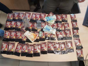 صور - الشرطة: ضبط سموم واموال واعتقال 5 مشتبهين في تل ابيب ويافا 